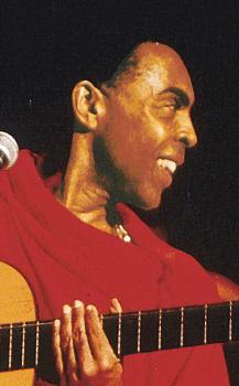gil.jpg (12091 bytes)